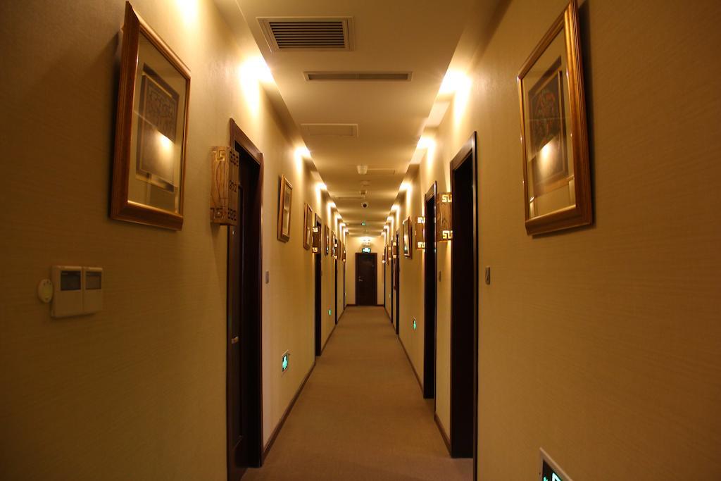 Beijing Imperial Courtyard Hotel Екстериор снимка